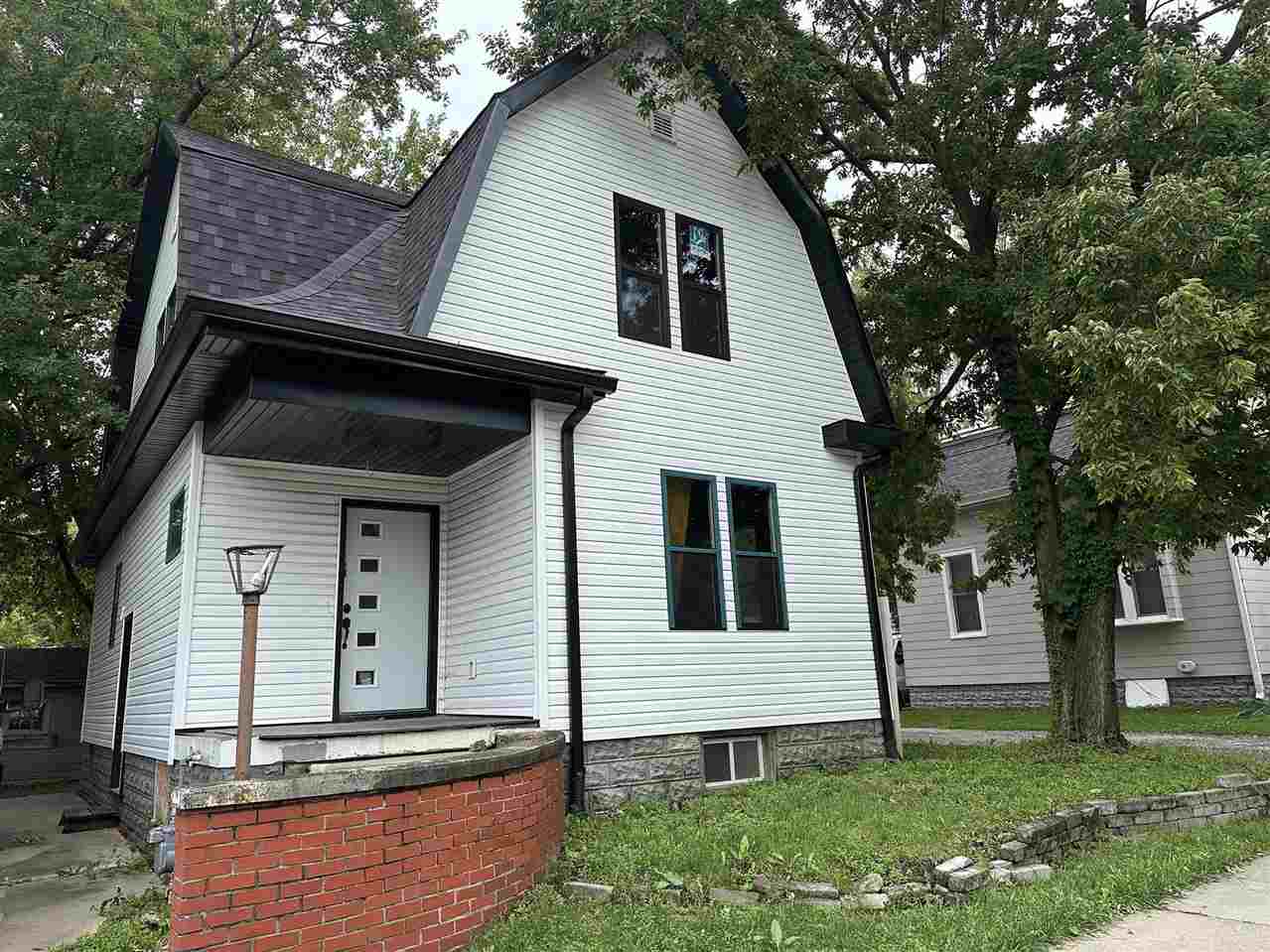 320 N Governor Street Iowa City IA 52245