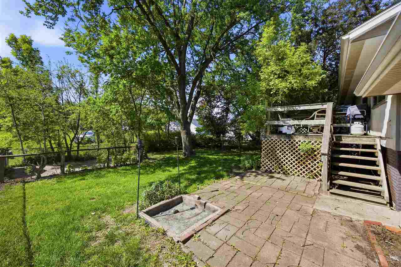 32 Amber Lane Iowa City IA 52240