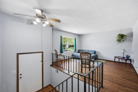 32 Amber Lane Iowa City IA 52240