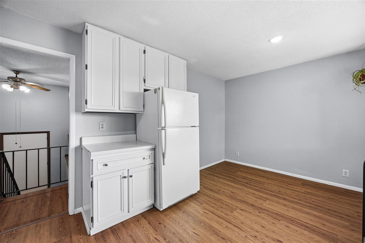 32 Amber Lane Iowa City IA 52240