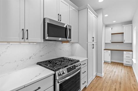 732 American Pharaoh Drive Iowa City IA 52240