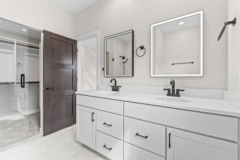 732 American Pharaoh Drive Iowa City IA 52240