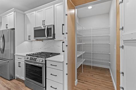 732 American Pharaoh Drive Iowa City IA 52240