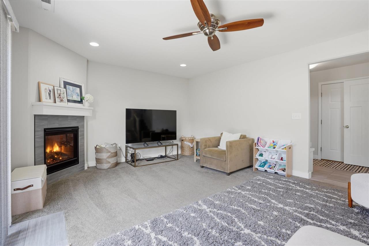 249 Arlington Drive Iowa City IA 52245