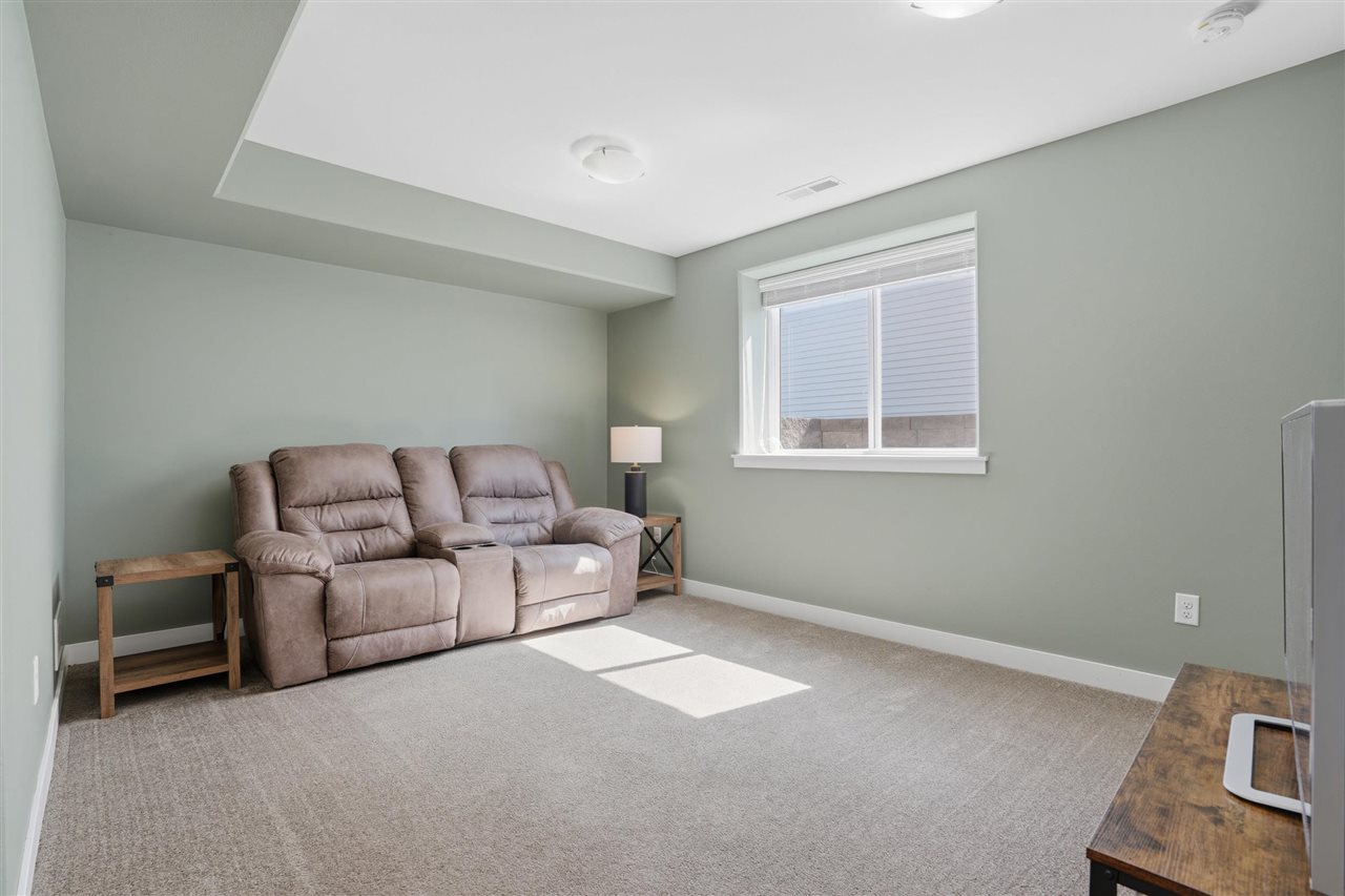 249 Arlington Drive Iowa City IA 52245