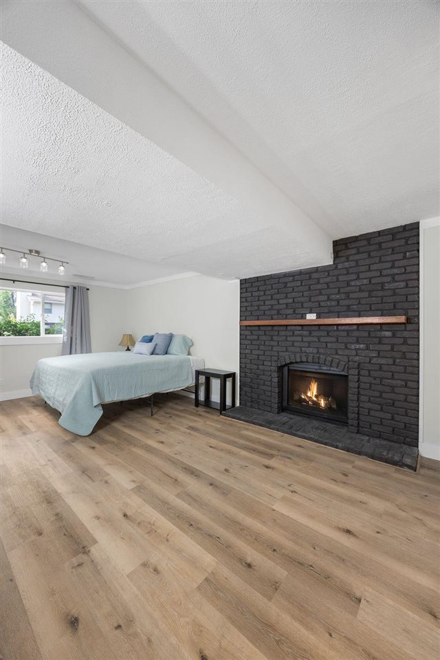 2148 Russell Drive Iowa City IA 52240