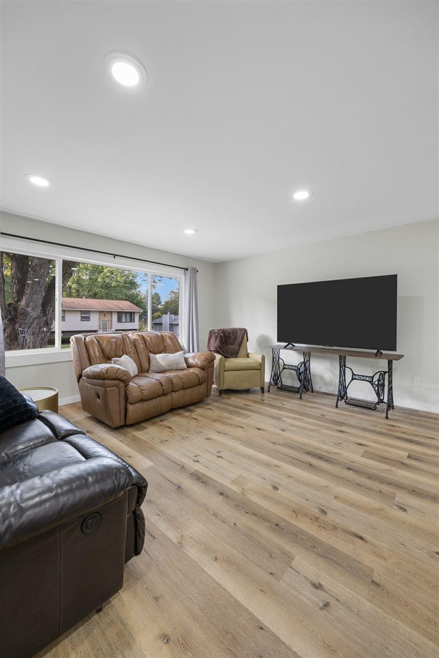 2148 Russell Drive Iowa City IA 52240