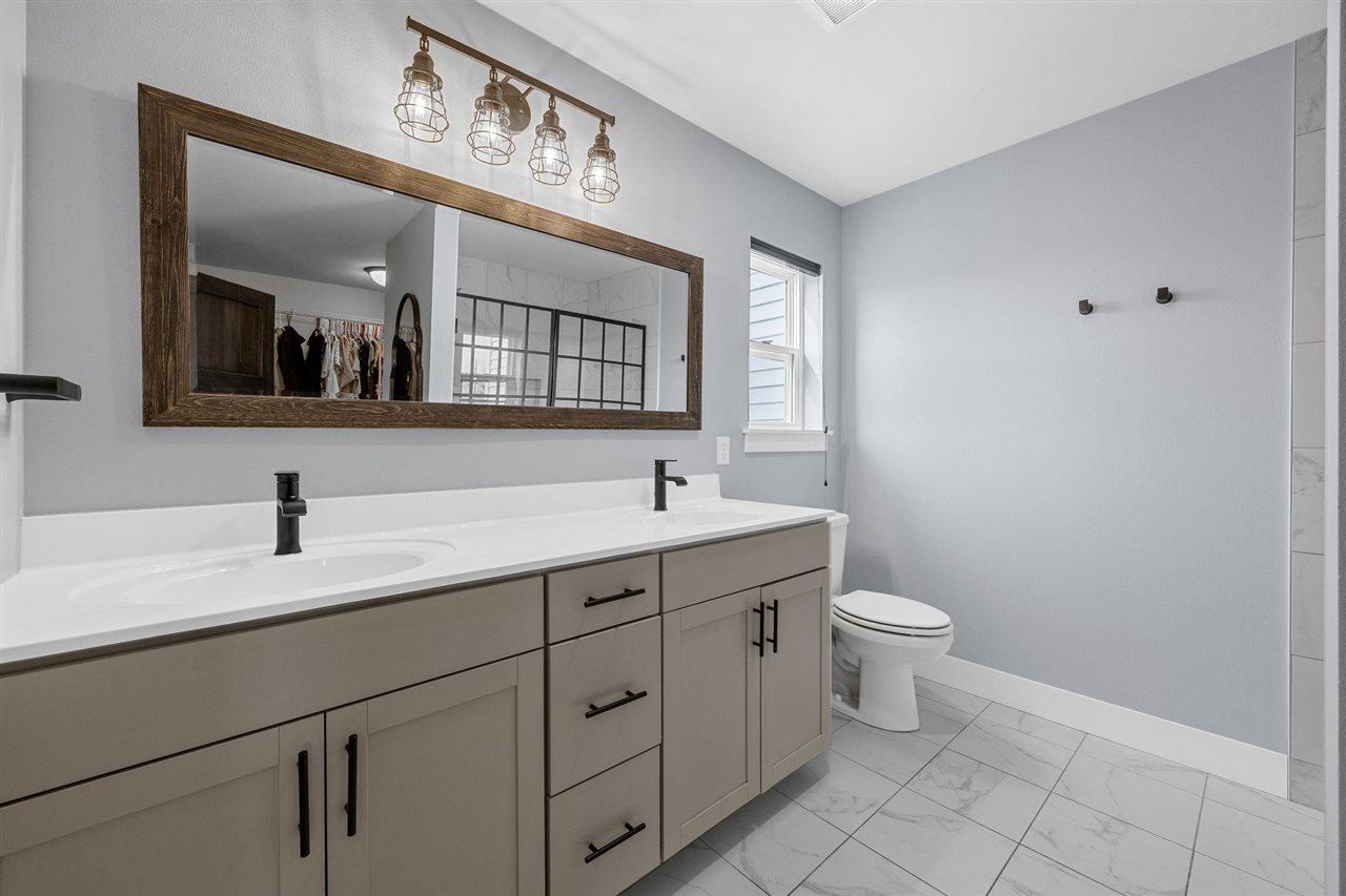 1040 Grouse Court North Liberty IA 52317