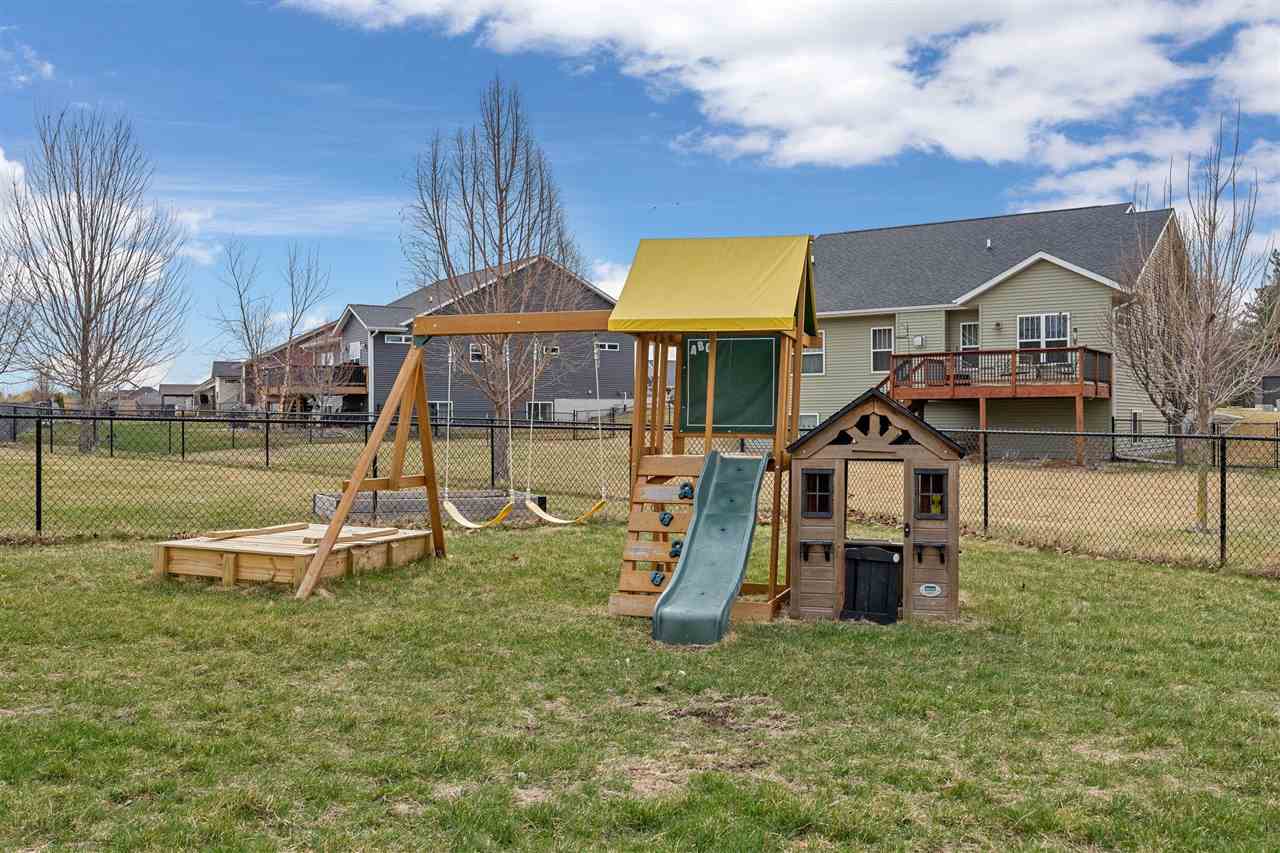 1040 Grouse Court North Liberty IA 52317