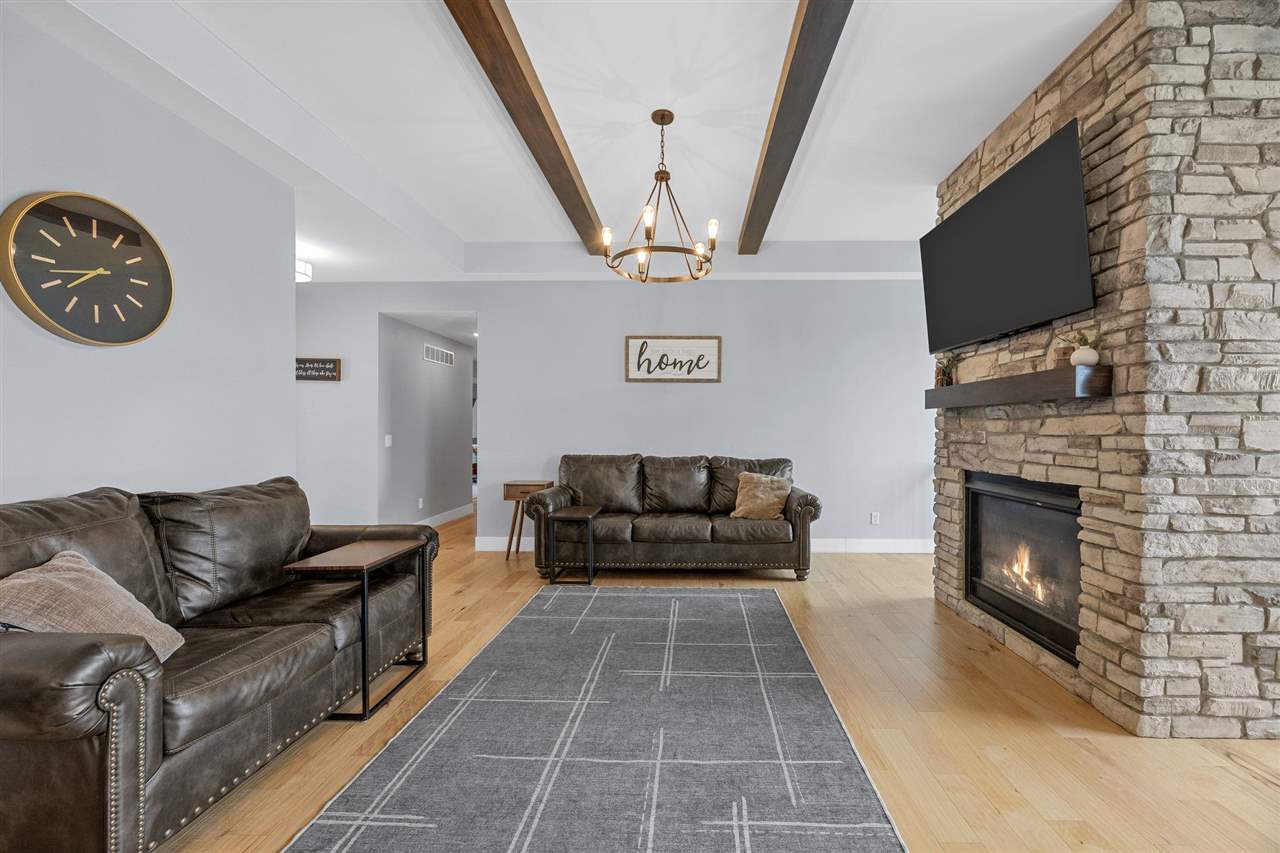 1040 Grouse Court North Liberty IA 52317