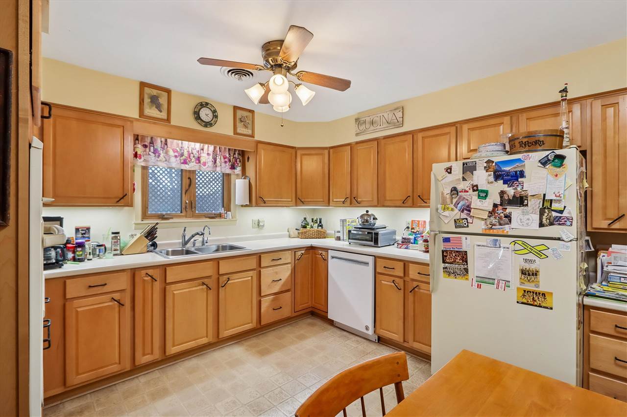 1926 4th Street Tipton IA 52772