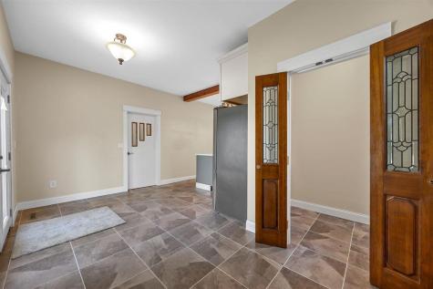 1806 8th Avenue Belle Plaine IA 52208
