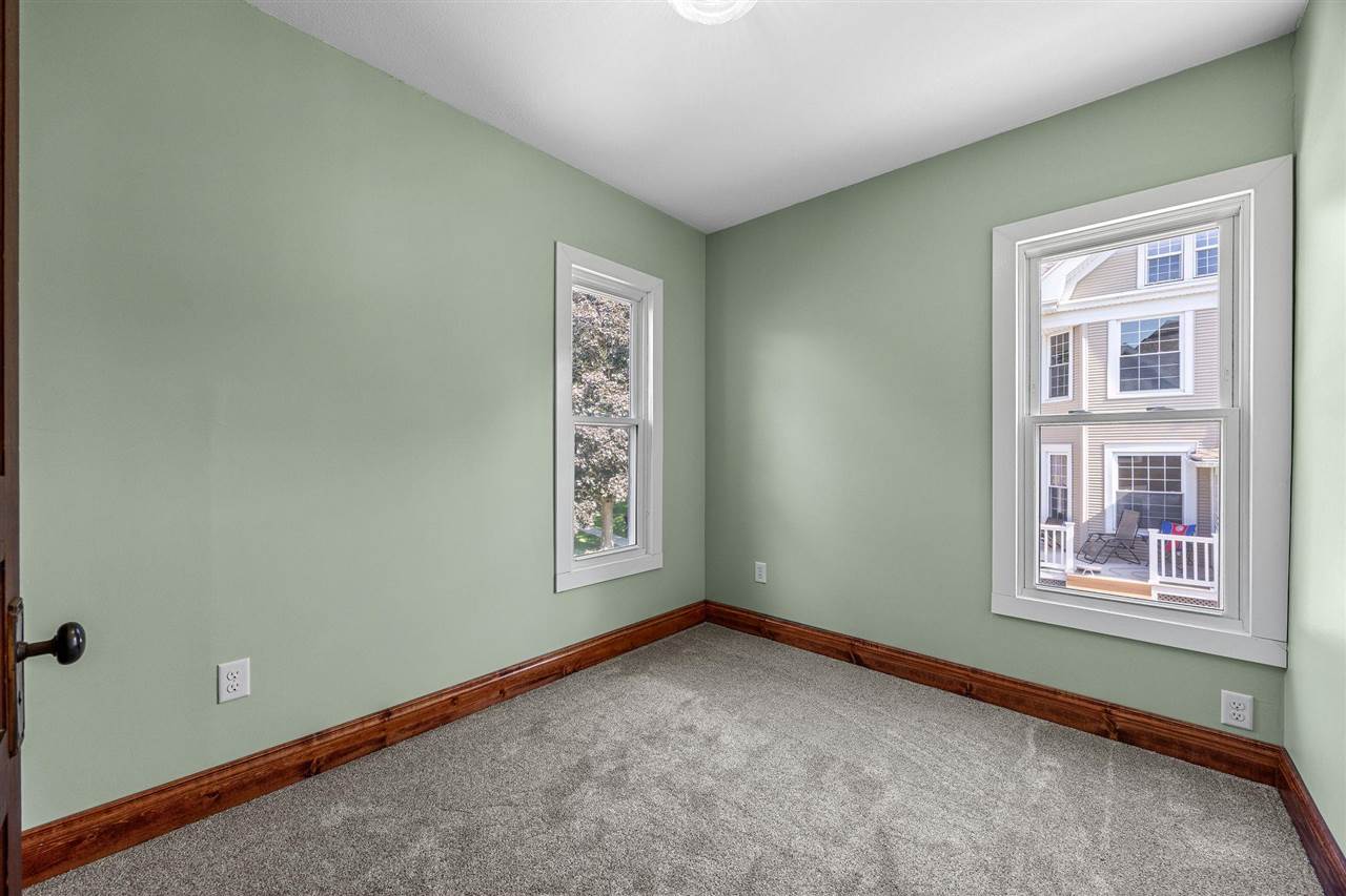 1806 8th Avenue Belle Plaine IA 52208