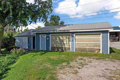 1806 8th Avenue Belle Plaine IA 52208
