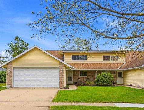 218 Stephans Street Tiffin IA 52340