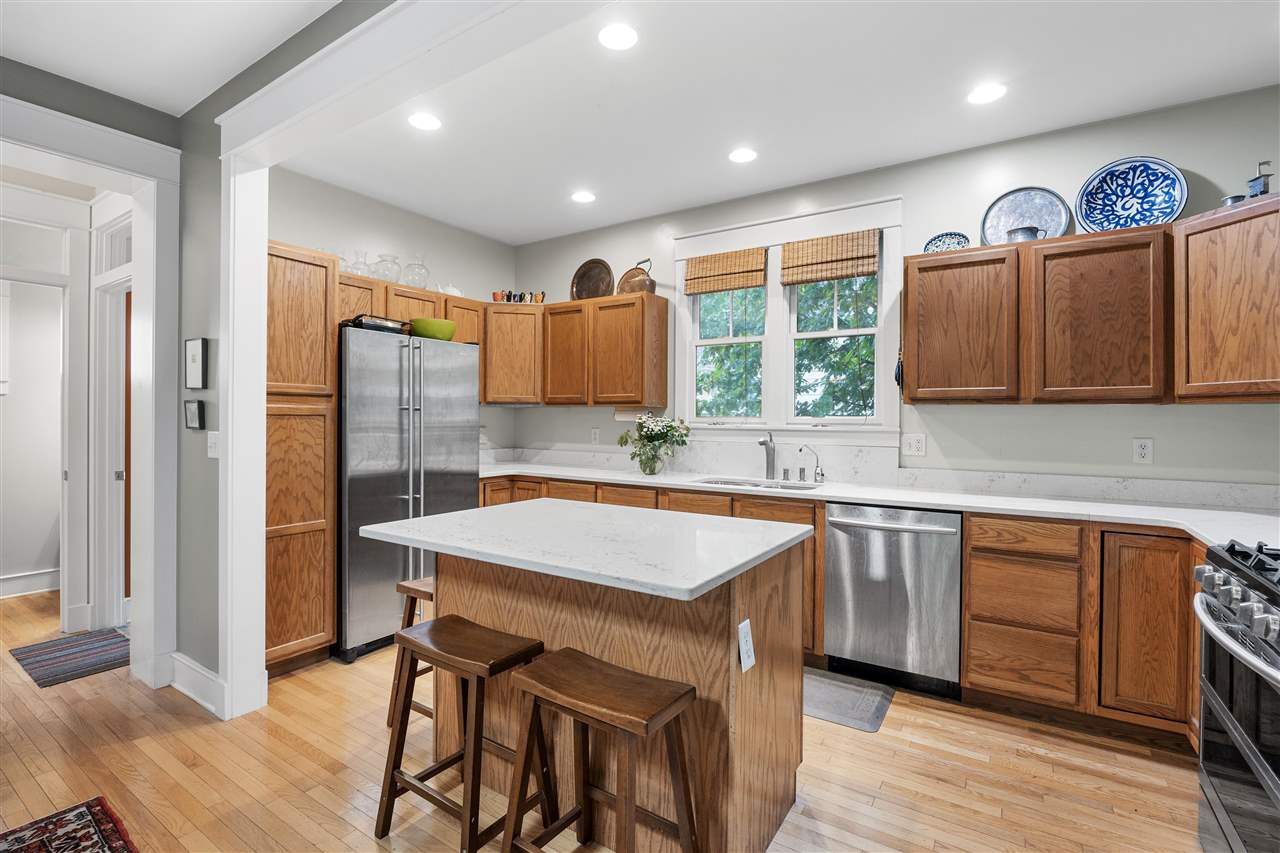 1054 Foster Road Iowa City IA 52245