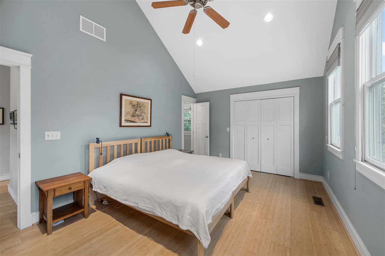 1054 Foster Road Iowa City IA 52245