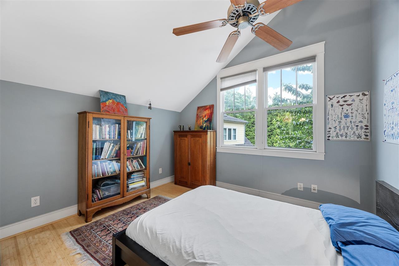 1054 Foster Road Iowa City IA 52245