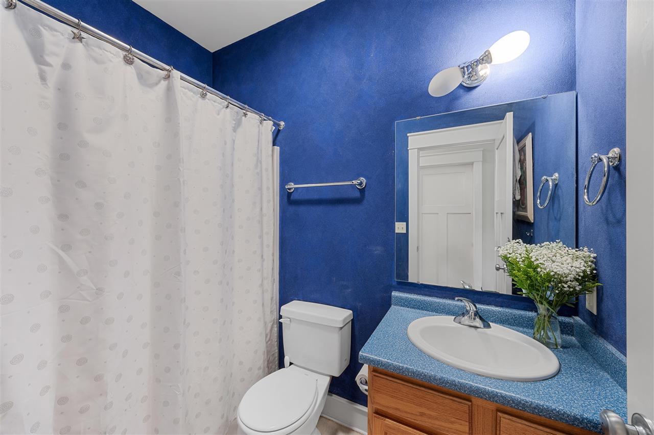 1054 Foster Road Iowa City IA 52245