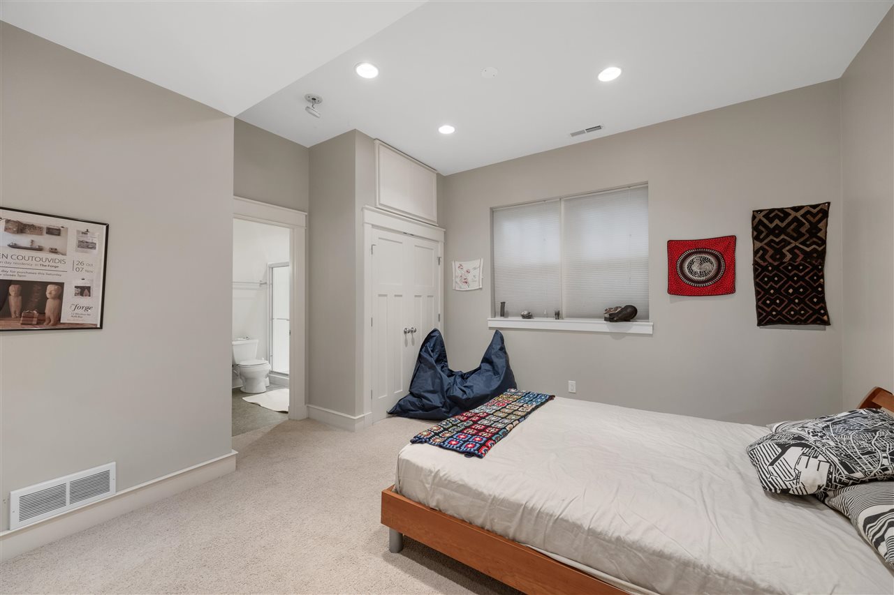 1054 Foster Road Iowa City IA 52245