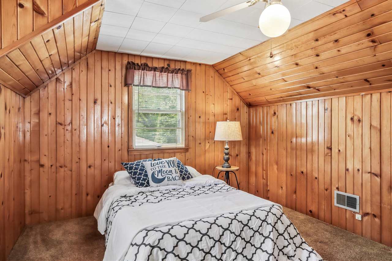 1118 Deforest Avenue Iowa City IA 52240