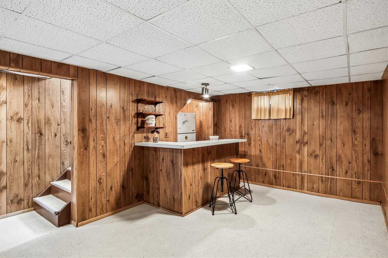 1118 Deforest Avenue Iowa City IA 52240