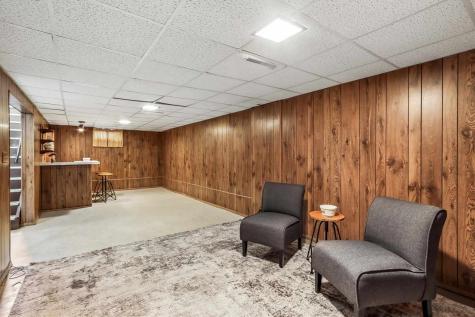 1118 Deforest Avenue Iowa City IA 52240