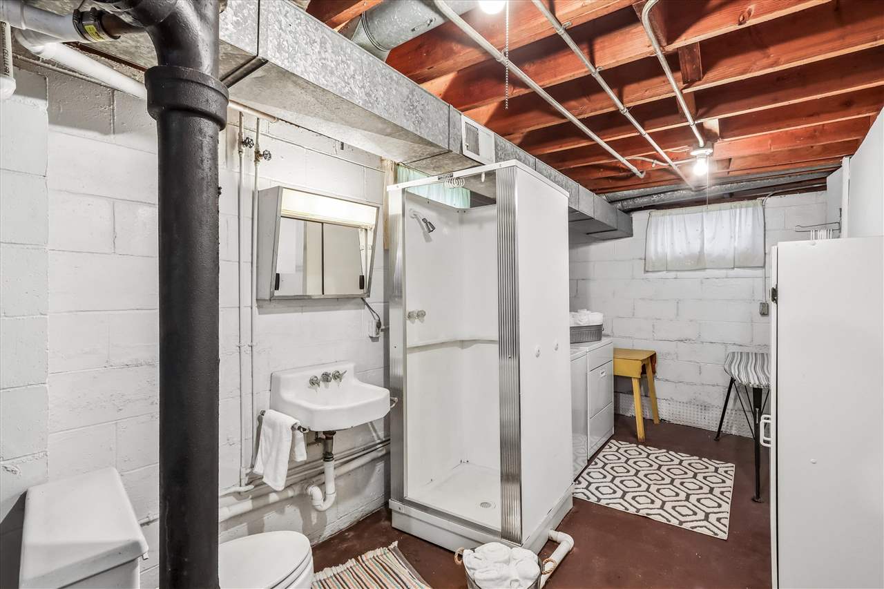 1118 Deforest Avenue Iowa City IA 52240