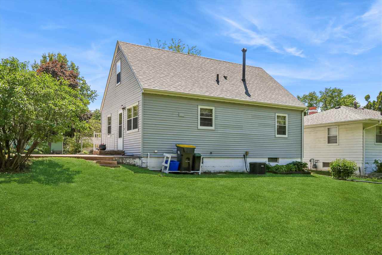 1118 Deforest Avenue Iowa City IA 52240