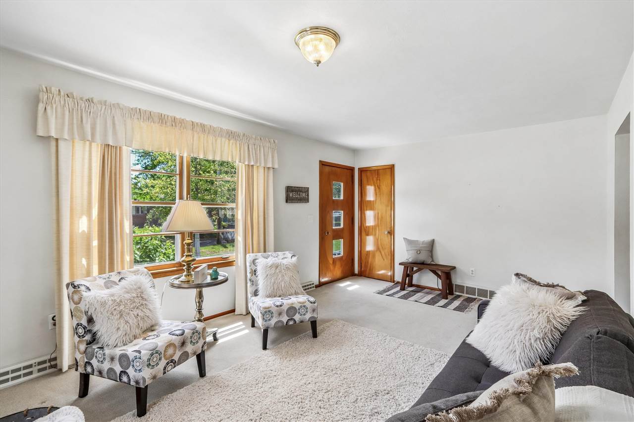 1118 Deforest Avenue Iowa City IA 52240
