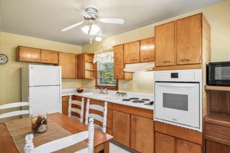 1118 Deforest Avenue Iowa City IA 52240
