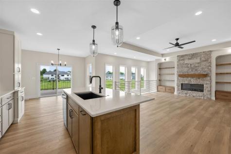 810 17th Avenue SW Mt Vernon IA 52314