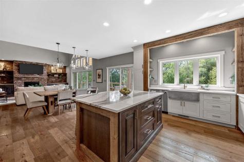 337 Windmill Drive Iowa City IA 52245