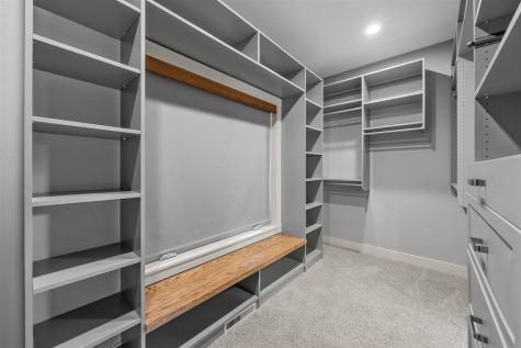 337 Windmill Drive Iowa City IA 52245