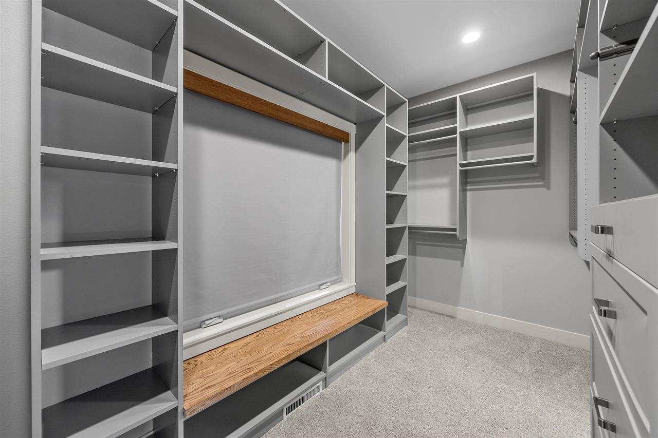 337 Windmill Drive Iowa City IA 52245