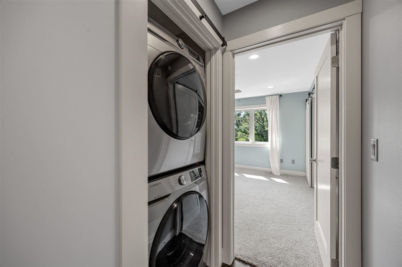 337 Windmill Drive Iowa City IA 52245