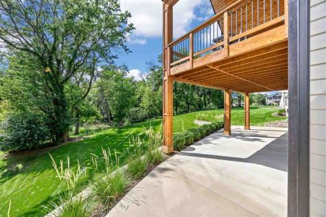 337 Windmill Drive Iowa City IA 52245