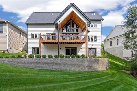 337 Windmill Drive Iowa City IA 52245
