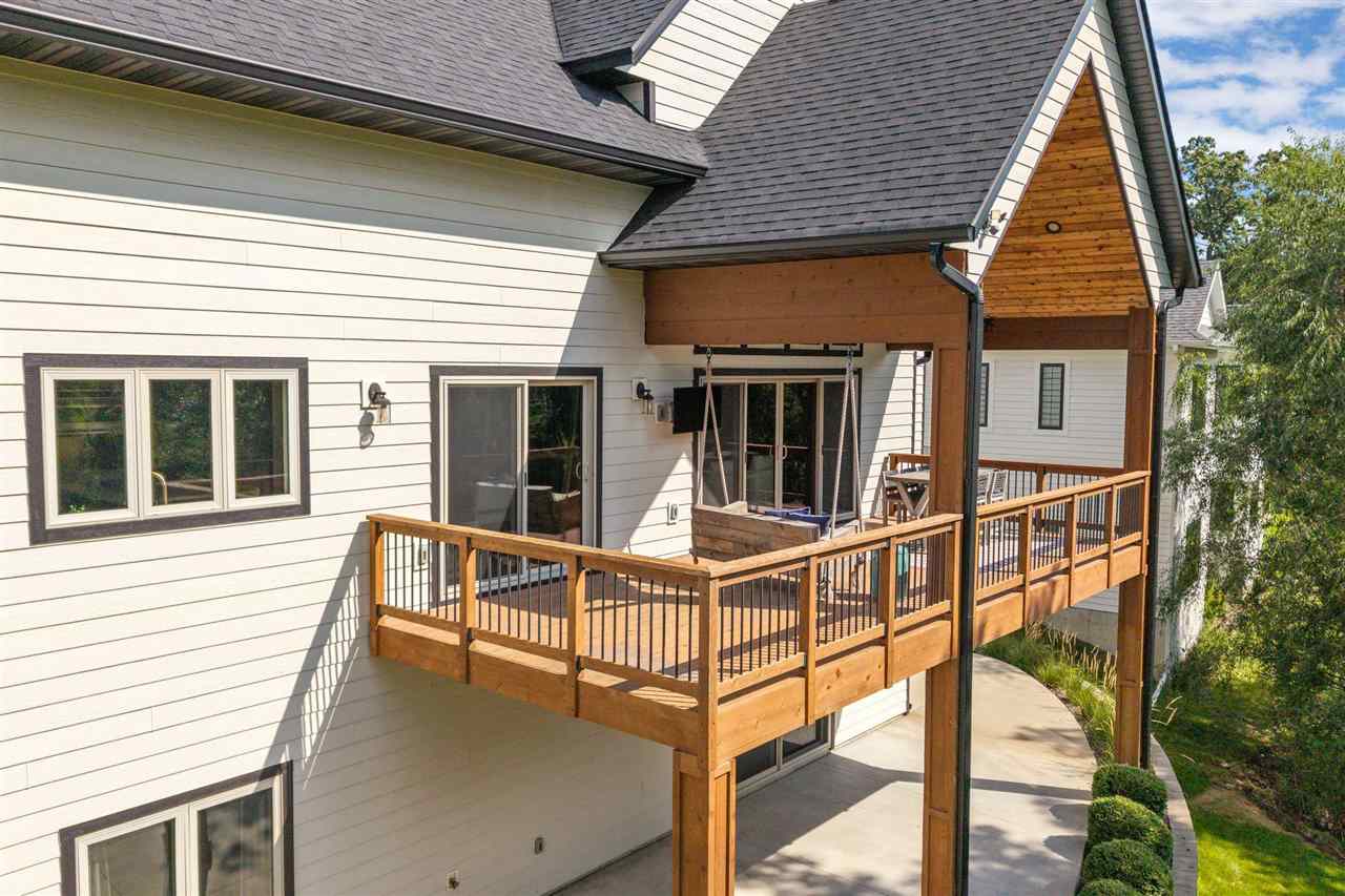 337 Windmill Drive Iowa City IA 52245
