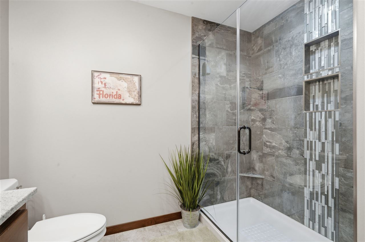 2787 Creekview Trail Palo IA 52324