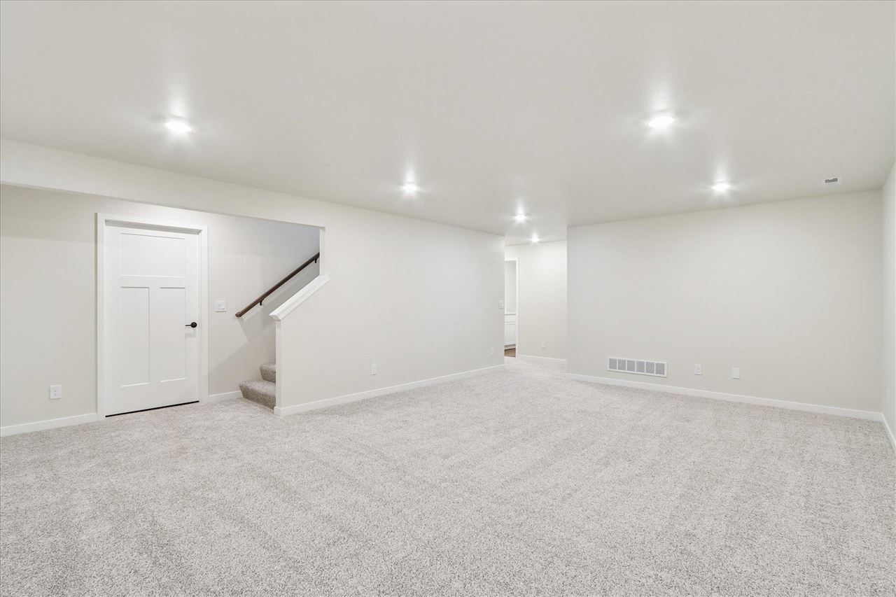 440 S Seven Oaks Road North Liberty IA 52317