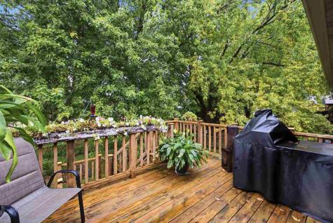 1427 Esther Street Iowa City IA 52240
