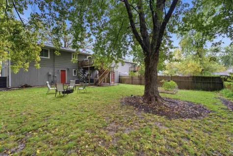 1427 Esther Street Iowa City IA 52240