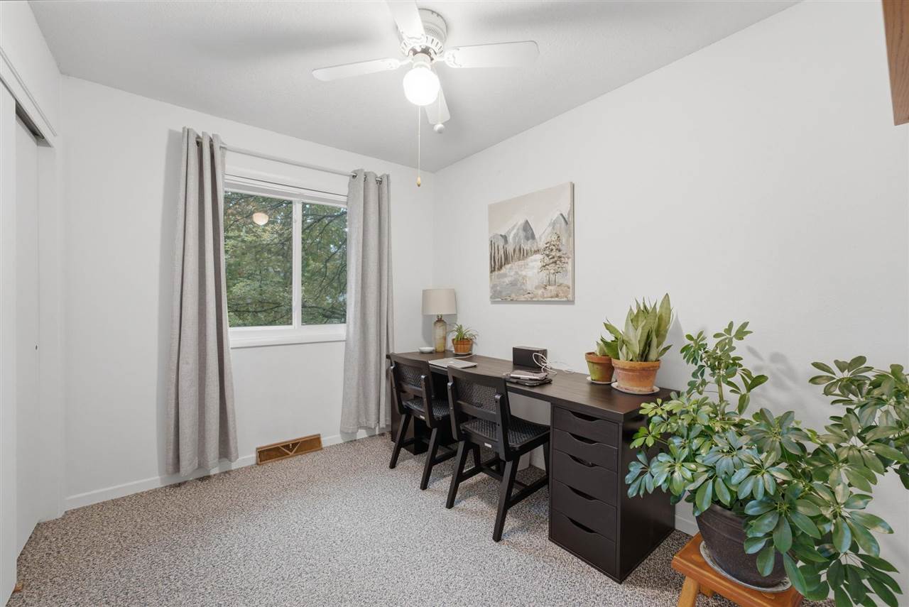 1427 Esther Street Iowa City IA 52240