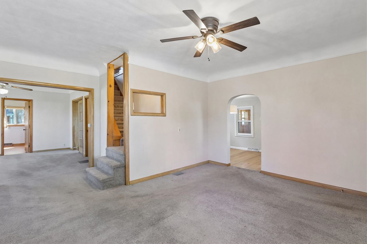 1507 5th Avenue Marion IA 52302