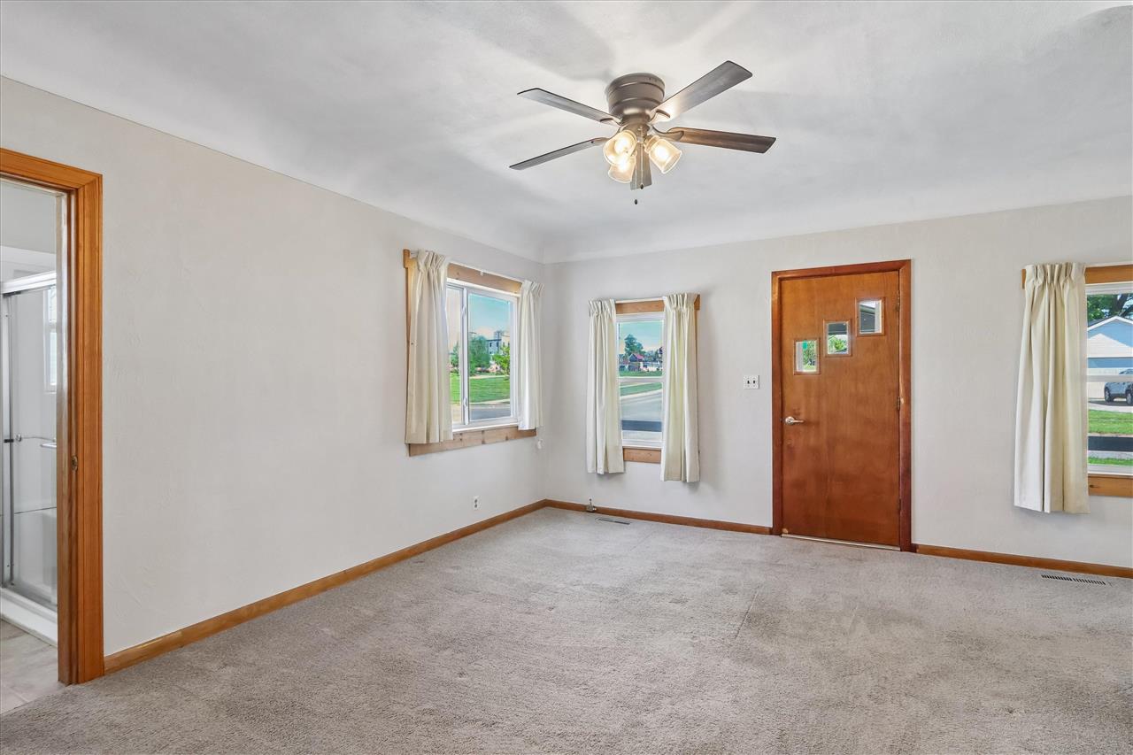 1507 5th Avenue Marion IA 52302