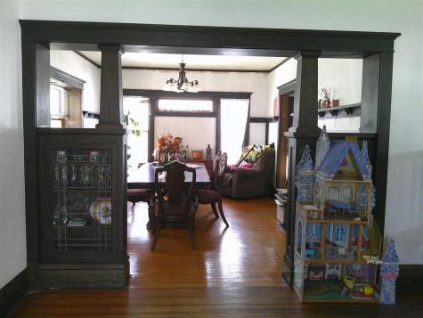 726 W Main Street Washington IA 52353