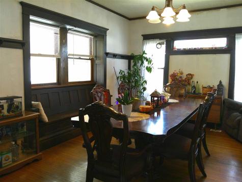 726 W Main Street Washington IA 52353