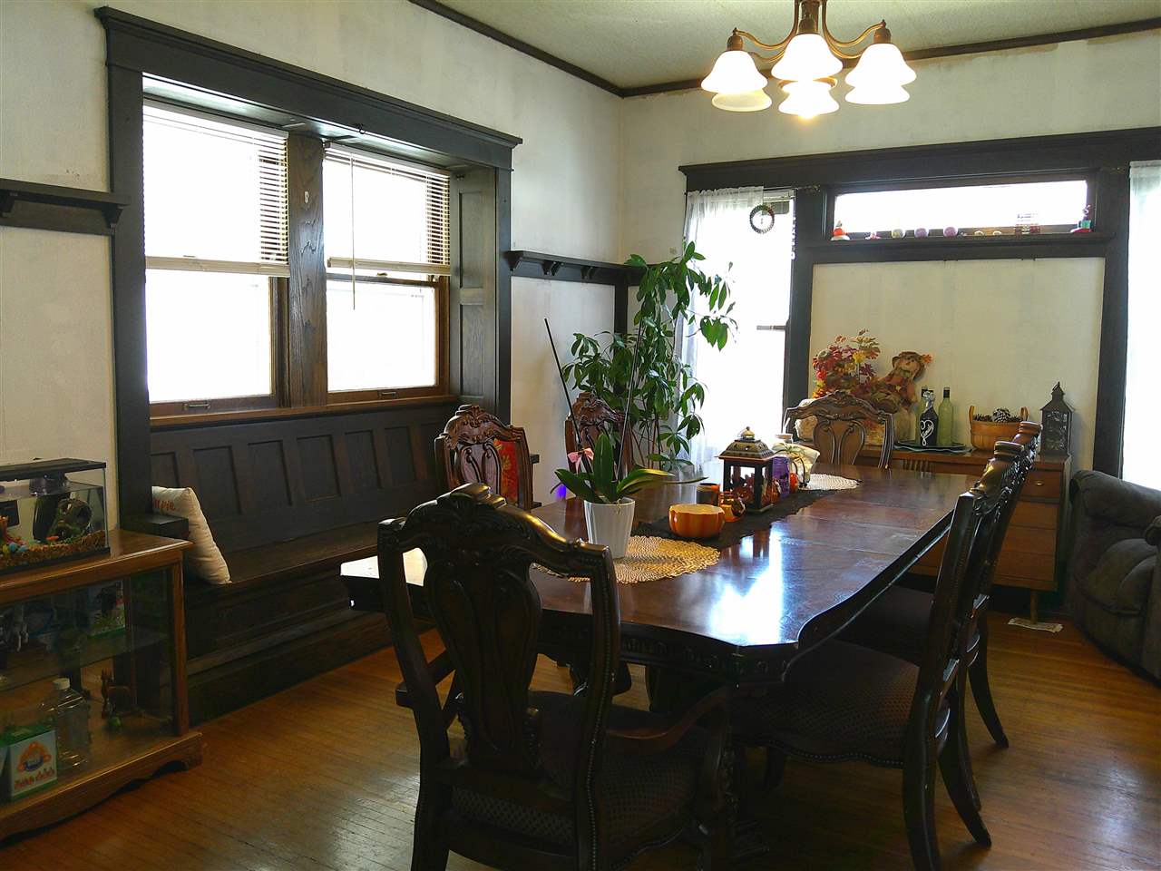 726 W Main Street Washington IA 52353