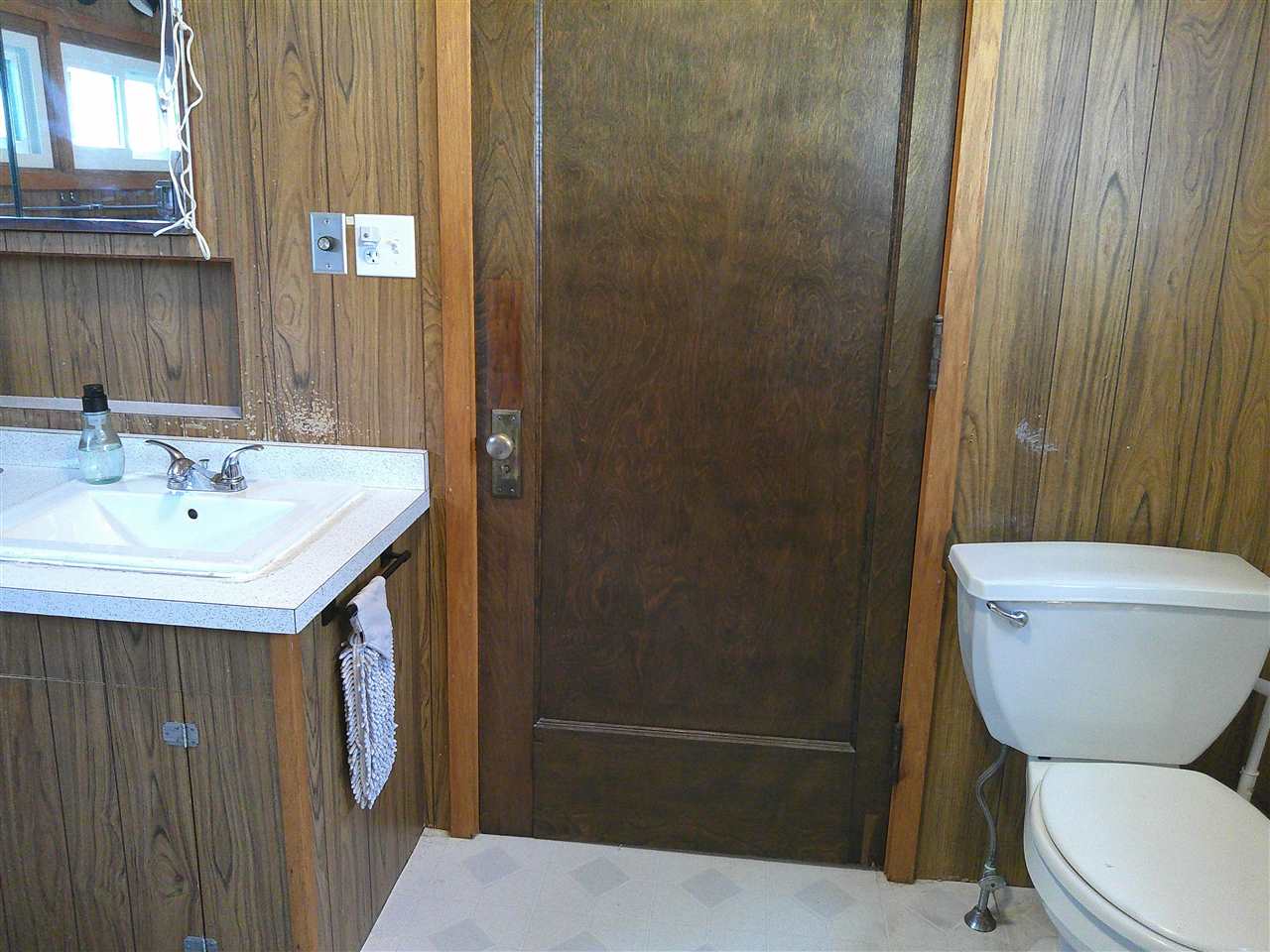 726 W Main Street Washington IA 52353